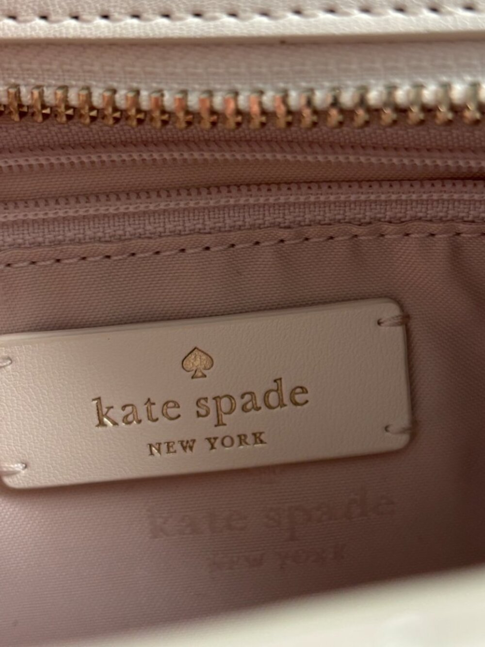 Brand New Kate Spade Carey Convertible Crossbody Meringue Cream and Gold - Picture 4 of 6